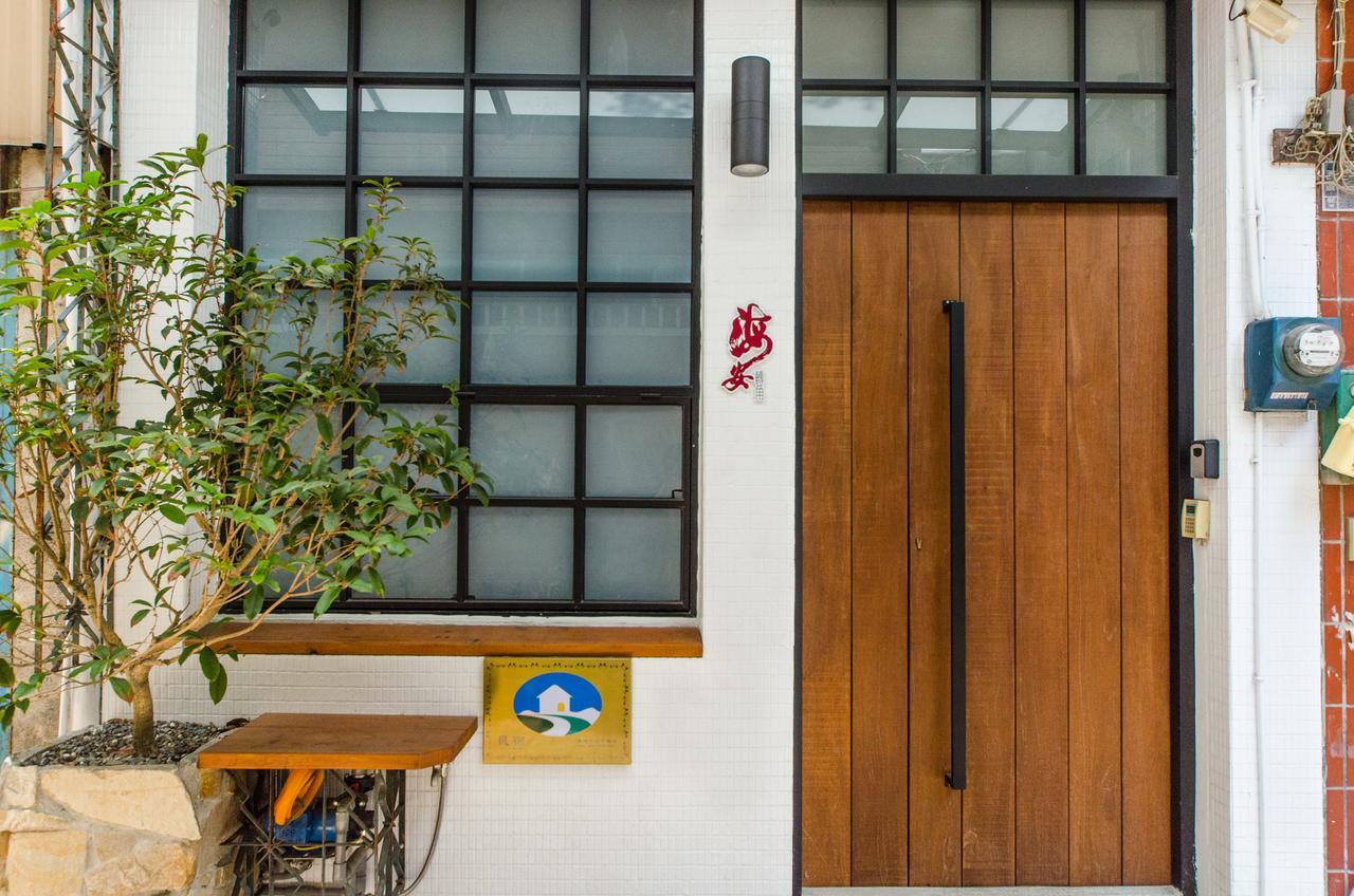 Haian Corner Homestay Tainan Dış mekan fotoğraf